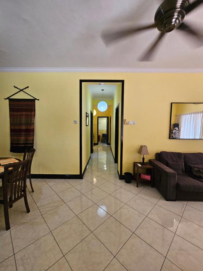 Marina-A38 Kk Centre Homestay Kota Kinabalu Luaran gambar